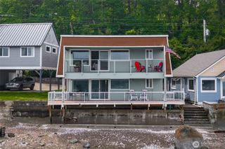 23832 N US Highway 101, Hoodsport, WA 98548