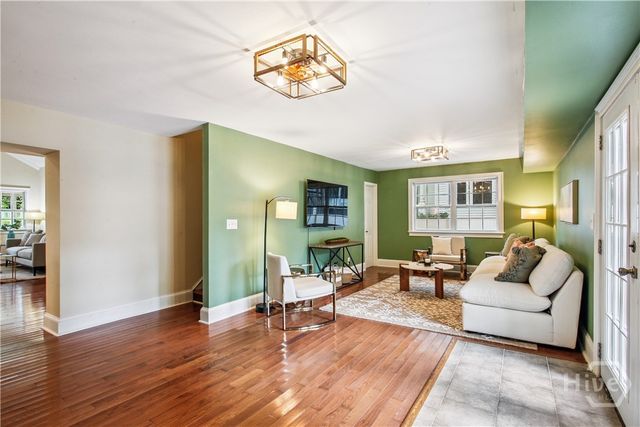 1108 E Duffy Street, Savannah, GA 31401