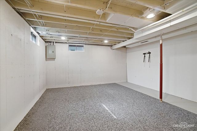 210 E Edgelawn Drive, Plano, IL 60545