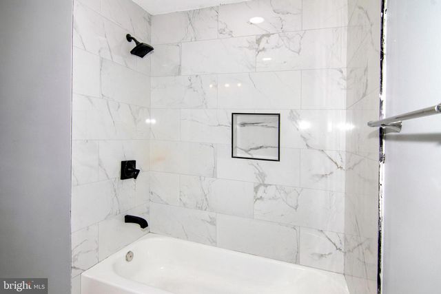 1398 S MYRTLE ST, Vineland, NJ 08360