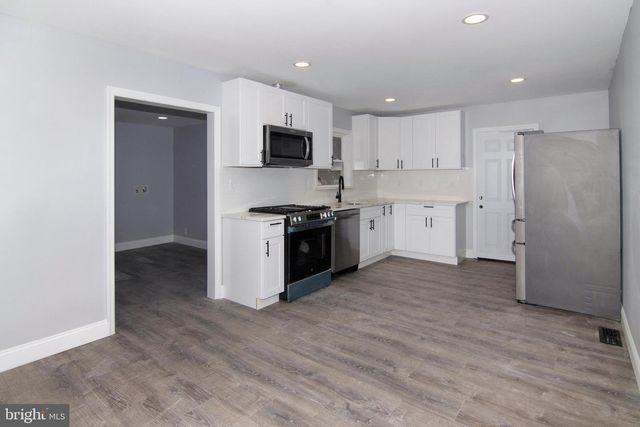 1398 S MYRTLE ST, Vineland, NJ 08360