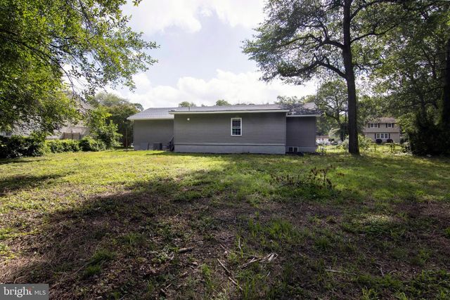 1398 S MYRTLE ST, Vineland, NJ 08360