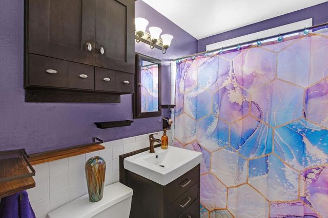 1184 Escalero Avenue, Pacifica, CA 94044