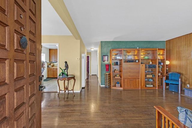 1184 Escalero Avenue, Pacifica, CA 94044