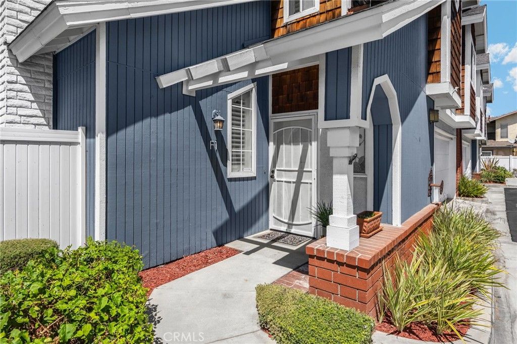 2210 Pacific Ave. #F1, Costa Mesa, CA 92627 — exterior