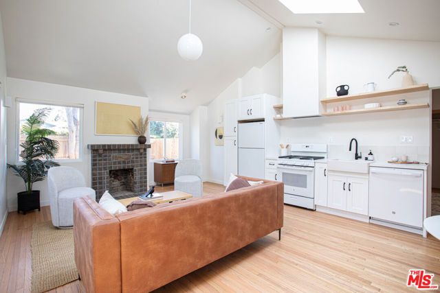 4949 Sycamore Terrace, Los Angeles, CA 90042