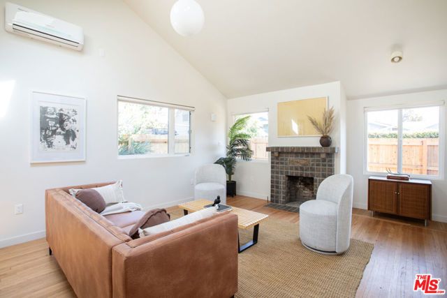 4949 Sycamore Terrace, Los Angeles, CA 90042