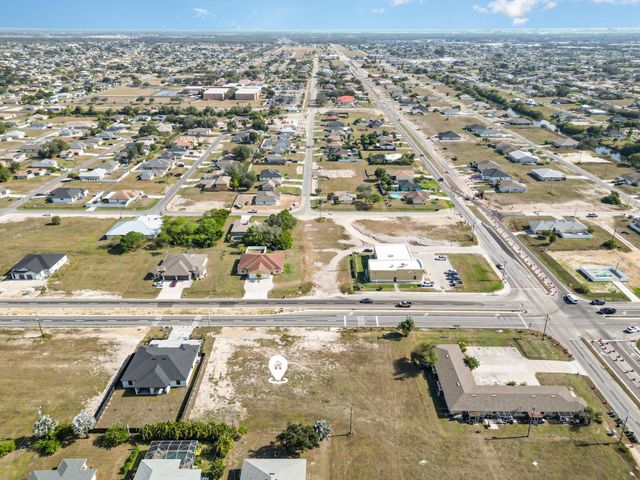 1616 Andalusia Boulevard, Cape Coral, FL 33909