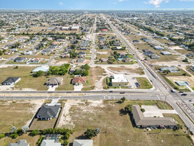 1616 Andalusia Boulevard, Cape Coral, FL 33909