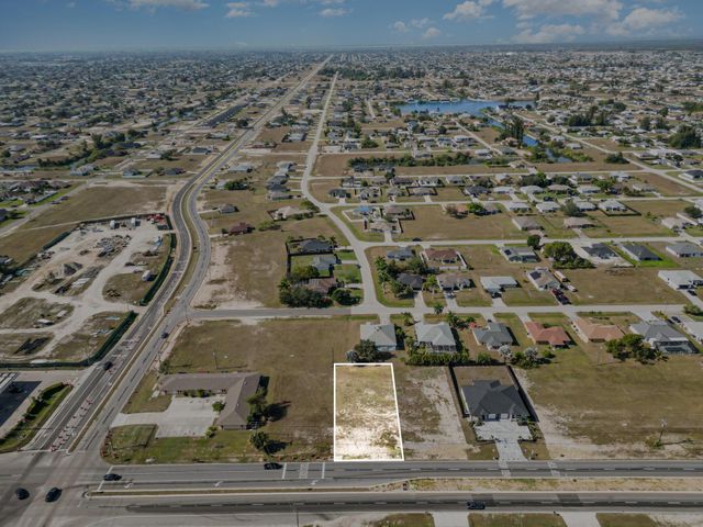 1616 Andalusia Boulevard, Cape Coral, FL 33909