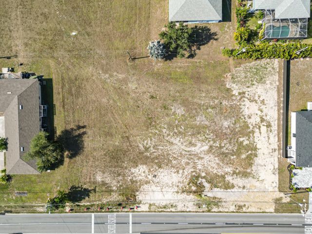 1616 Andalusia Boulevard, Cape Coral, FL 33909