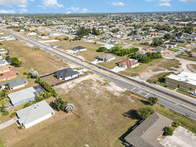 1616 Andalusia Boulevard, Cape Coral, FL 33909