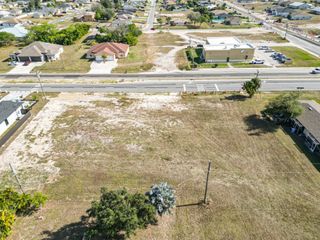 1616 Andalusia Boulevard, Cape Coral, FL 33909