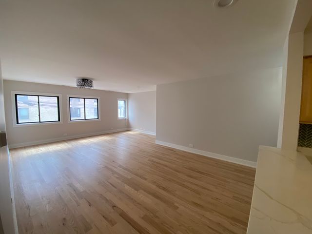 1455 W Fullerton Avenue 203, Chicago, IL 60614