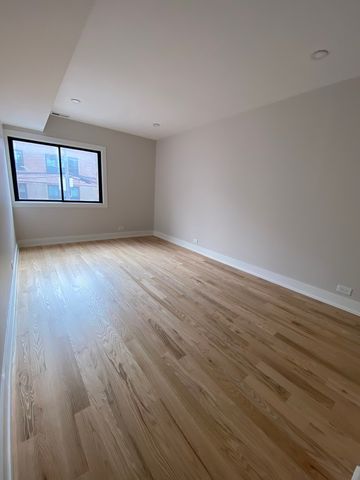 1455 W Fullerton Avenue 203, Chicago, IL 60614