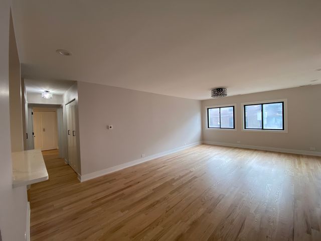 1455 W Fullerton Avenue 203, Chicago, IL 60614