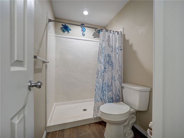 1997 Admiral, Aransas Pass, TX 78336