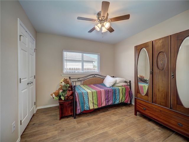 1997 Admiral, Aransas Pass, TX 78336