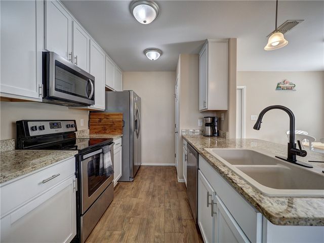 1997 Admiral, Aransas Pass, TX 78336