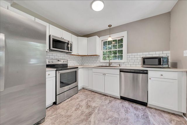 817 Hanover AVE, Roanoke, VA 24016