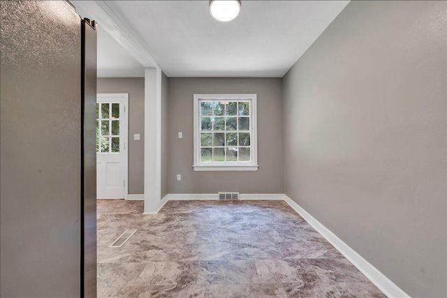 817 Hanover AVE, Roanoke, VA 24016