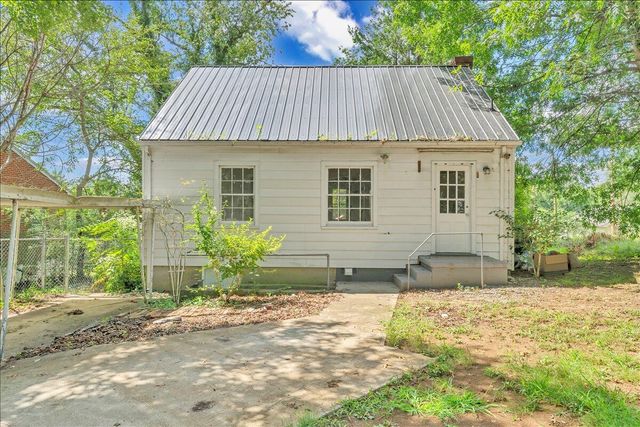 817 Hanover AVE, Roanoke, VA 24016