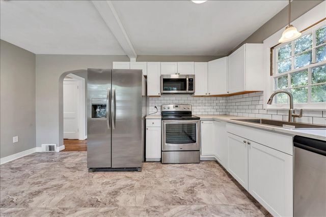 817 Hanover AVE, Roanoke, VA 24016