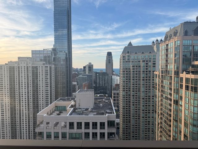 10 E Ontario Street 5007, Chicago, IL 60611
