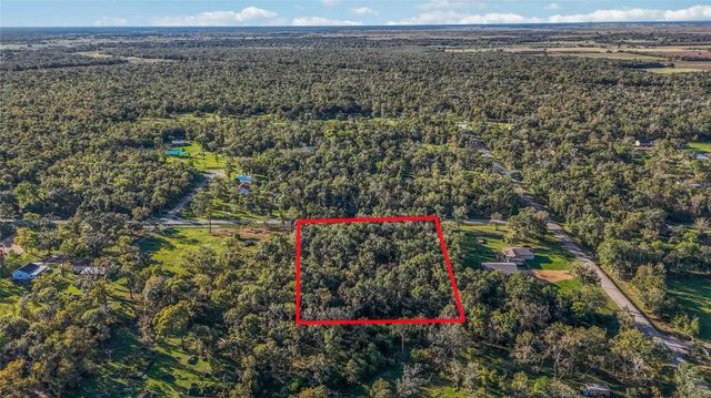 6051 Loyce Lane, Damon, TX 77430