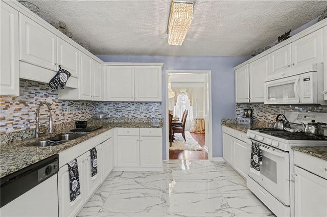 60 Post Oak Trace, Villa Rica, GA 30180
