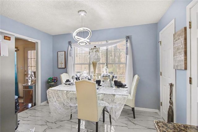 60 Post Oak Trace, Villa Rica, GA 30180