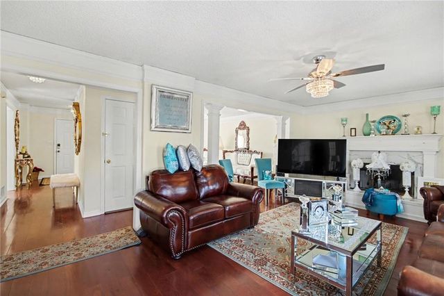 60 Post Oak Trace, Villa Rica, GA 30180