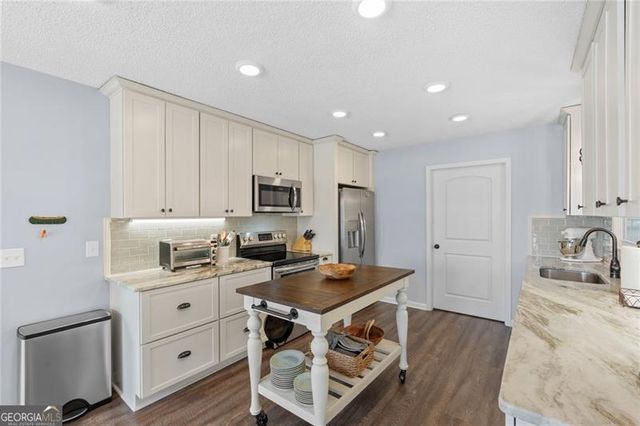 7180 Lakemond Court, Villa Rica, GA 30180