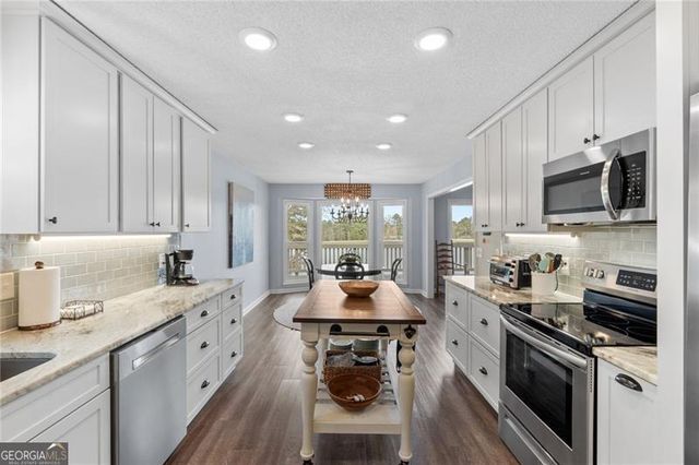 7180 Lakemond Court, Villa Rica, GA 30180