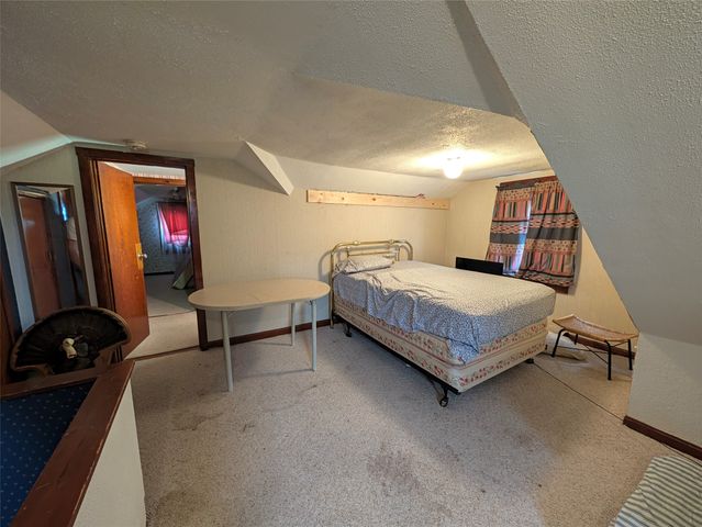 8010 W LAKE Road, Fairview, PA 16415