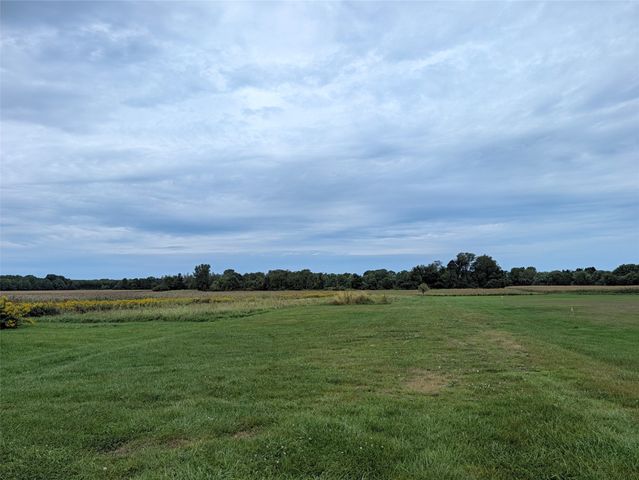 8010 W LAKE Road, Fairview, PA 16415