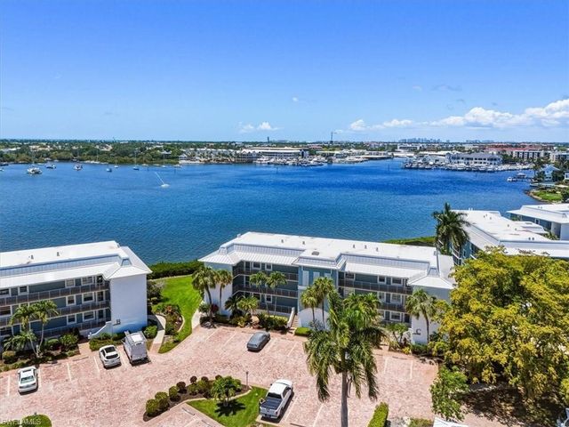 1280 Blue Point AVE C30, Naples, FL 34102