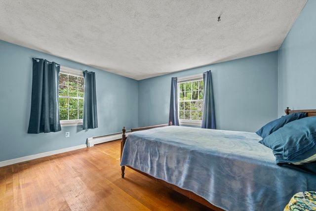 30 Alan Rd, Hamilton, MA 01936