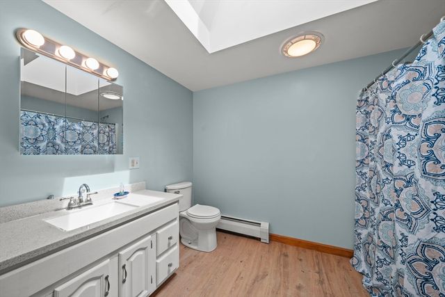 30 Alan Rd, Hamilton, MA 01936