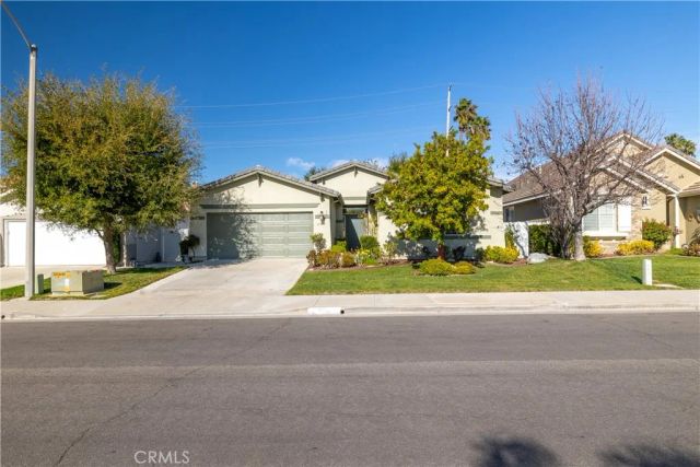 39480 Almaden Circle, Murrieta, CA 92563