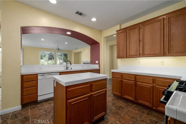 39480 Almaden Circle, Murrieta, CA 92563