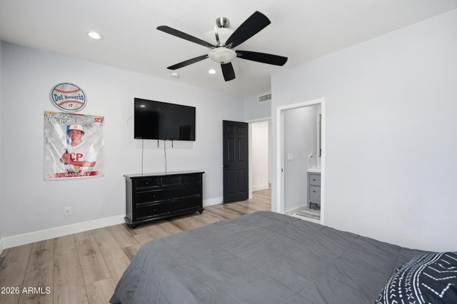 3263 E INVERNESS Avenue, Mesa, AZ 85204