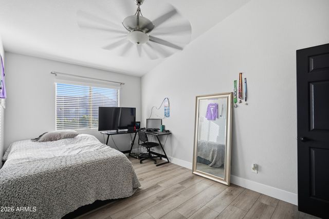 3263 E INVERNESS Avenue, Mesa, AZ 85204