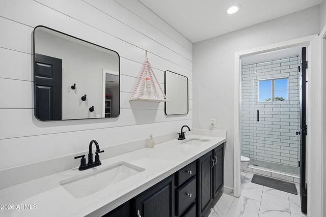 3263 E INVERNESS Avenue, Mesa, AZ 85204