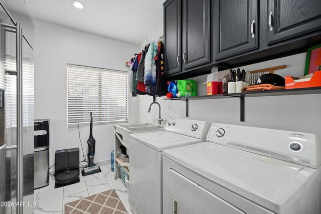 3263 E INVERNESS Avenue, Mesa, AZ 85204