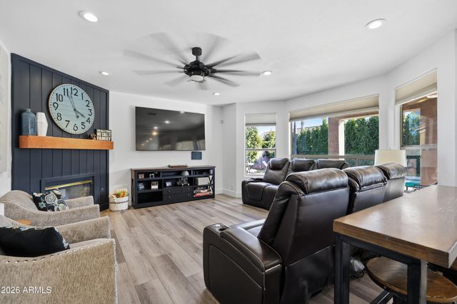 3263 E INVERNESS Avenue, Mesa, AZ 85204