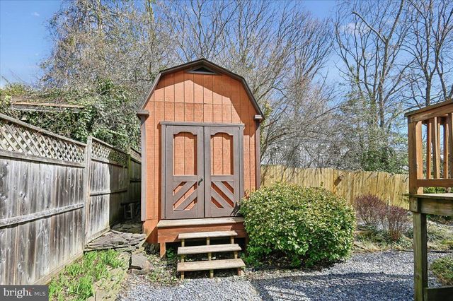 1737 RIDGELY RD, Edgewater, MD 21037