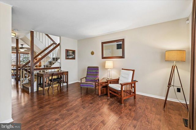 1737 RIDGELY RD, Edgewater, MD 21037