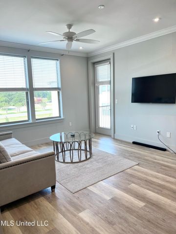 2501 Bienville Boulevard, 434, Ocean Springs, MS 39564