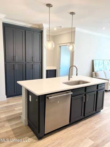 2501 Bienville Boulevard, 434, Ocean Springs, MS 39564